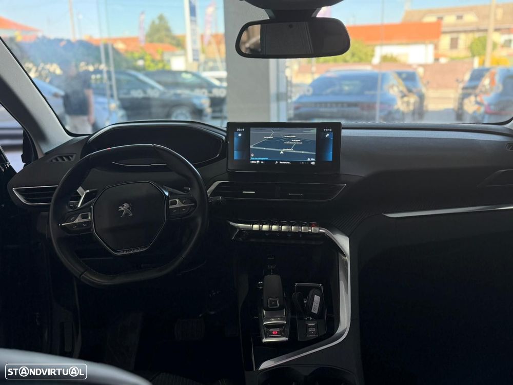 Peugeot 5008 1.5 BlueHDi Allure EAT8 - 8