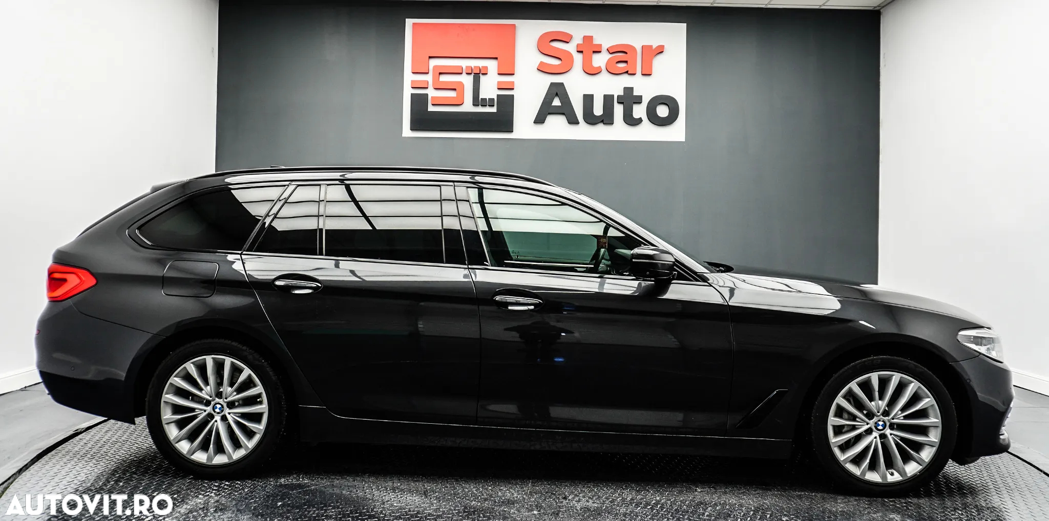 BMW Seria 5 540d xDrive AT - 11