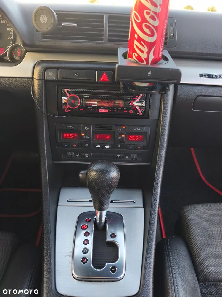 Audi A4 Avant - 10