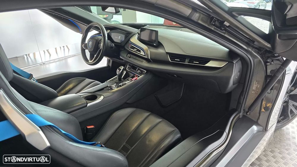 BMW i8 Standard - 48