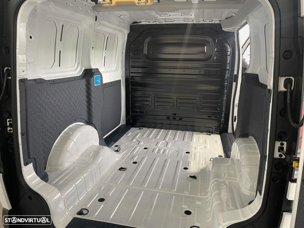 Kia PV5 Cargo L2H1 + V2L (71,2kWh) - 14