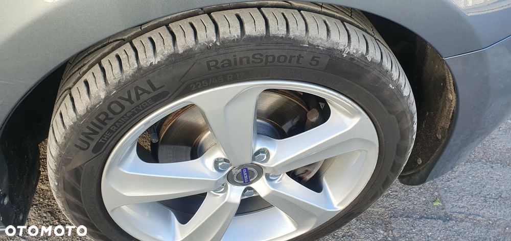 Volvo V40 T2 - 14