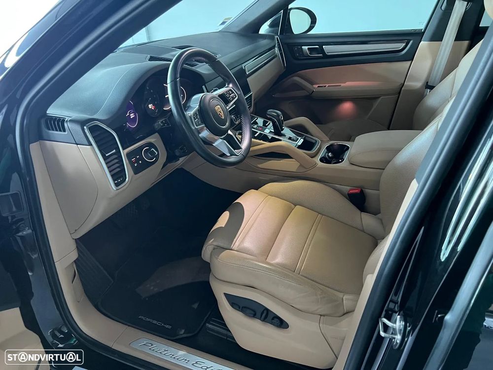 Porsche Cayenne E-Hybrid - 11