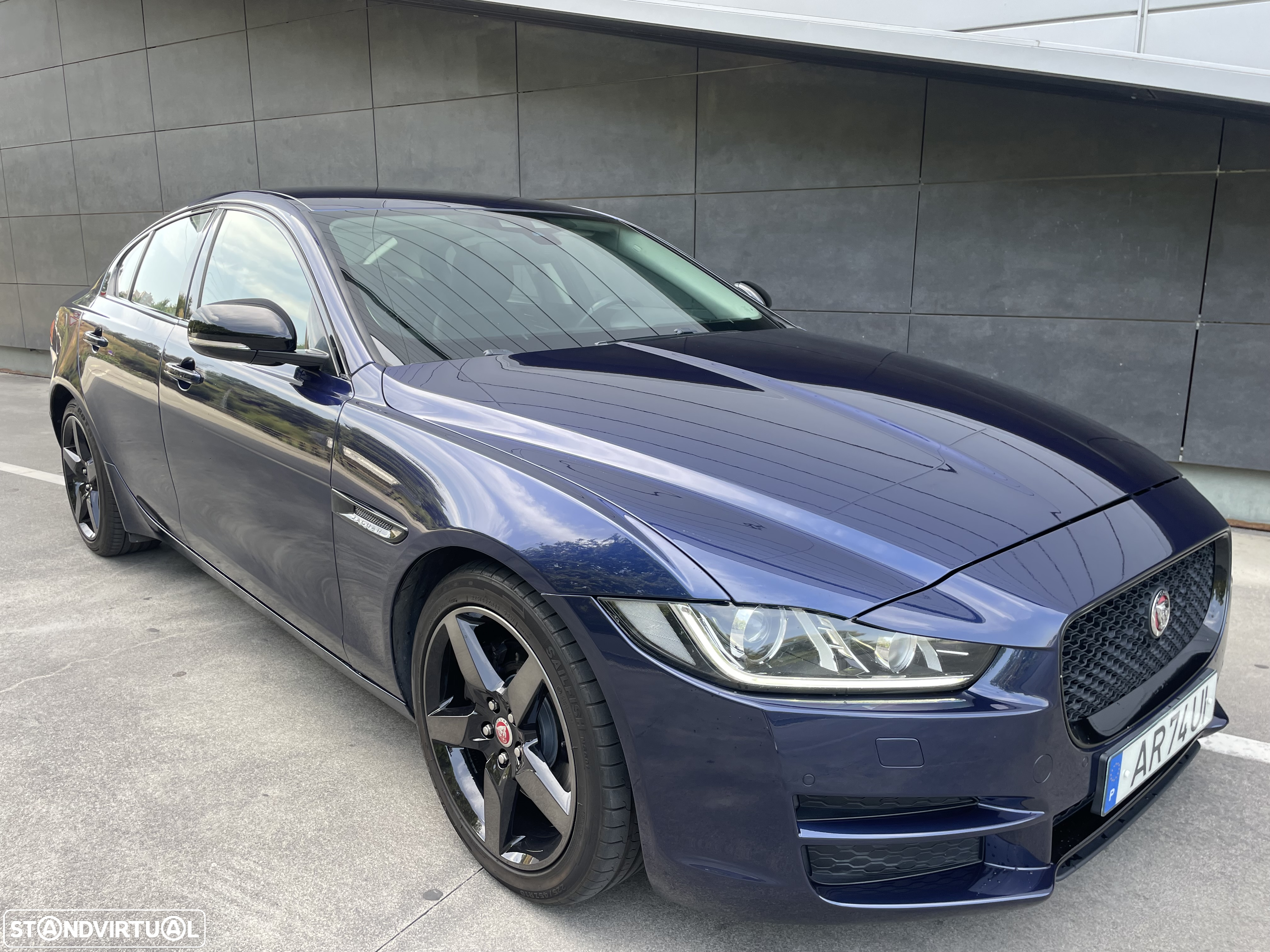 Jaguar XE E-Performance Aut. Pure - 9