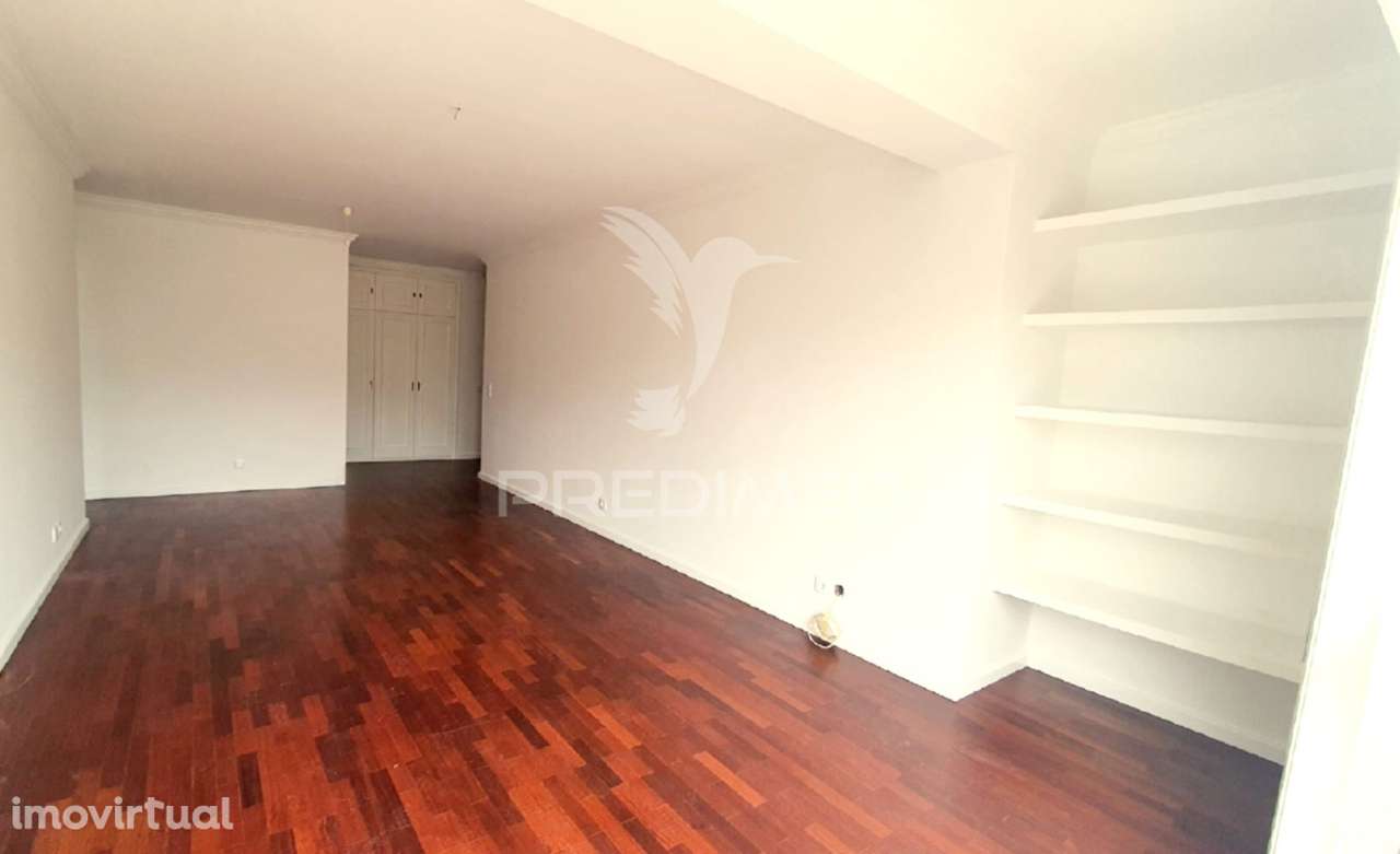 Apartamento T2 no Porto - Grande imagem: 4/20