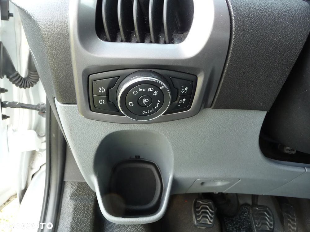 Ford Transit Custom 310 L2H1 Limited - 17