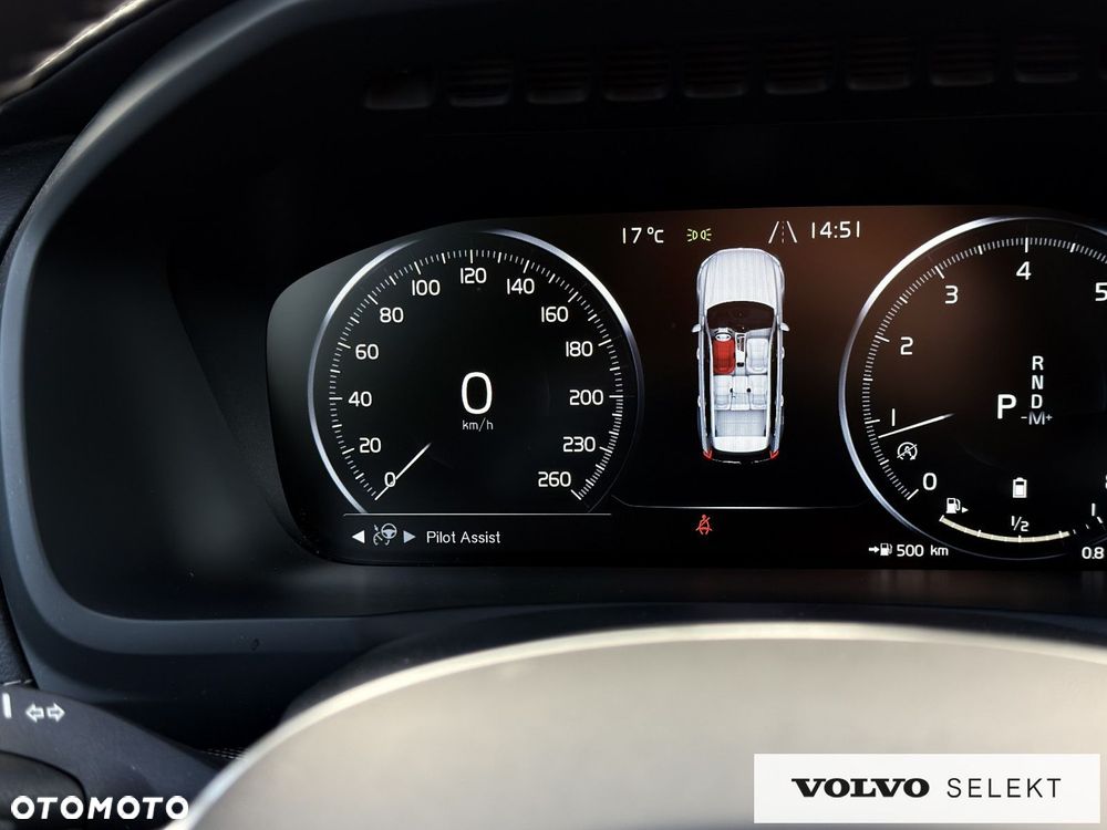 Volvo XC 90 - 25