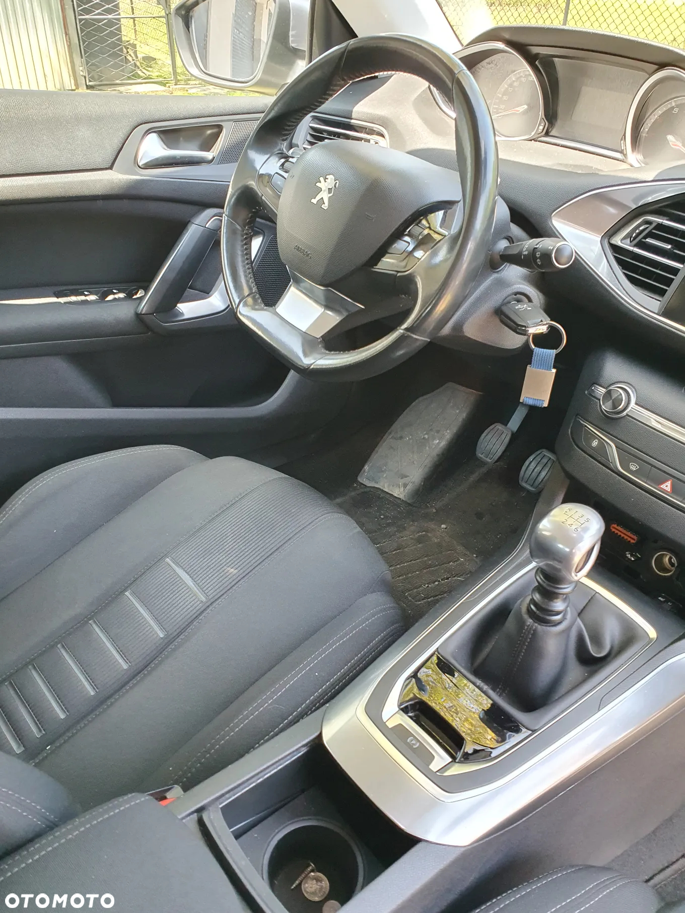 Peugeot 308 1.6 THP Active - 8