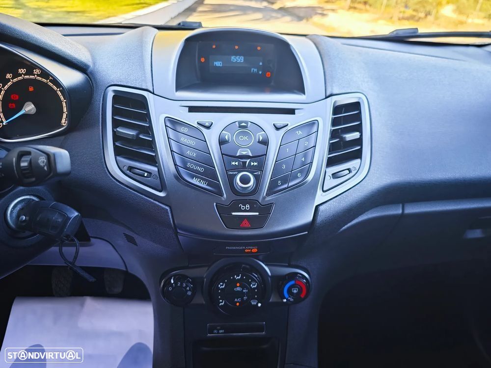 Ford Fiesta 1.0 T EcoBoost STLine - 14