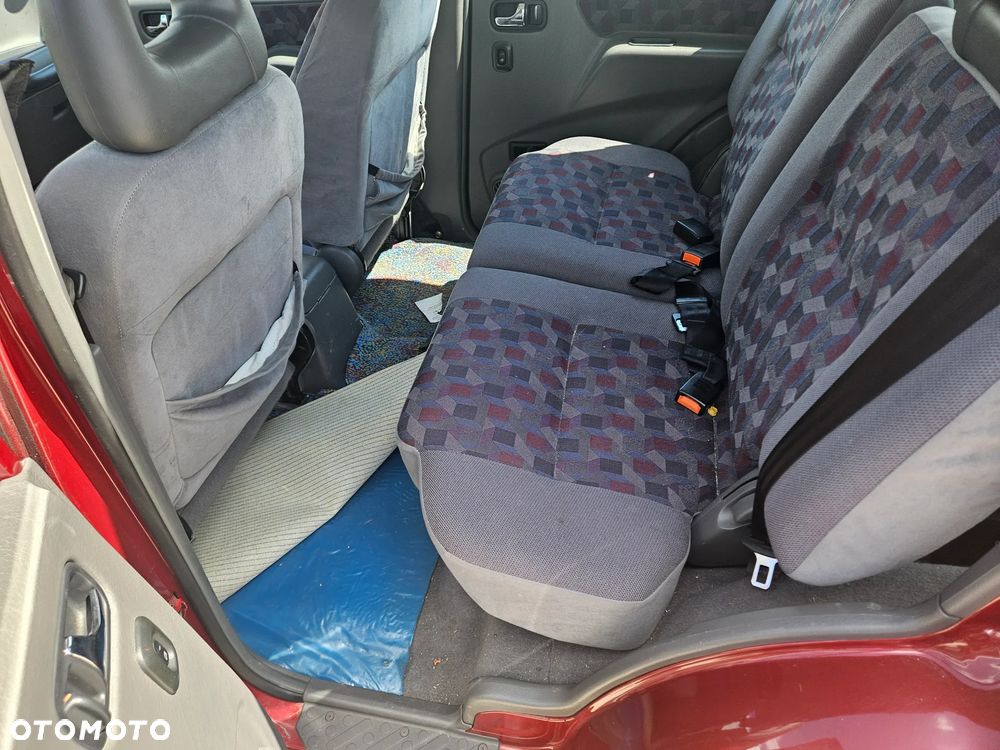 Ford Maverick 2.4 - 9