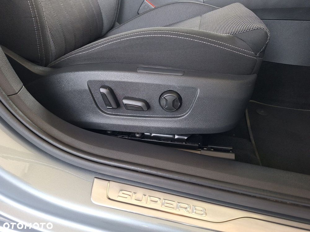 Skoda Superb 2.0 TSI Style DSG - 15