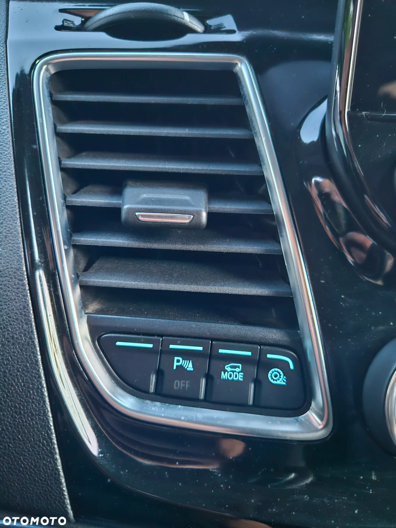 Ford Tourneo Custom 2.0 EcoBlue L2 Active SelectShift - 8