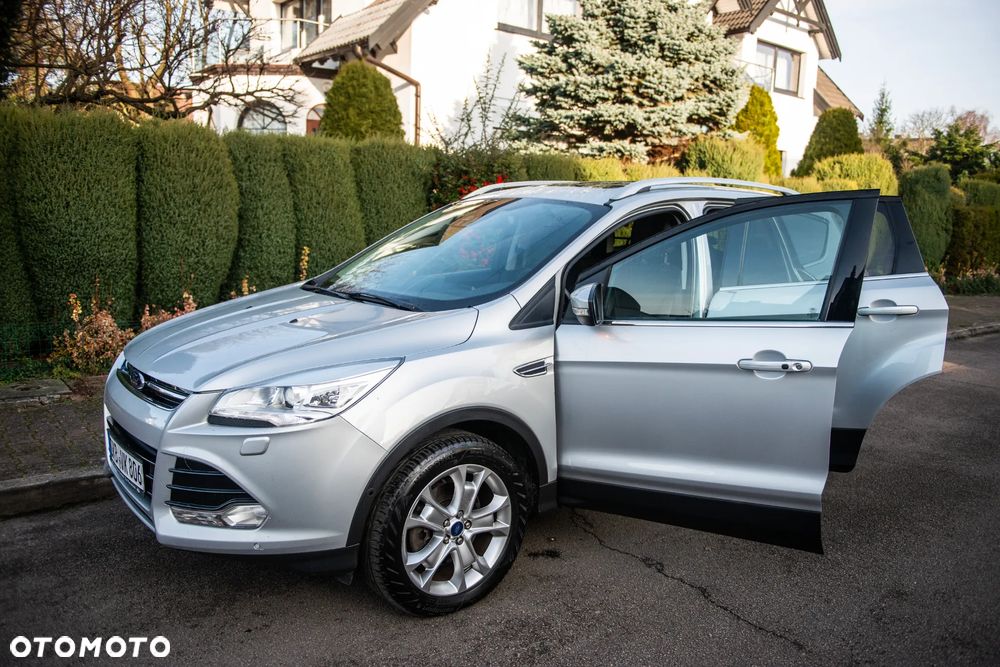 Ford Kuga 2.0 TDCi 4x4 Titanium - 9