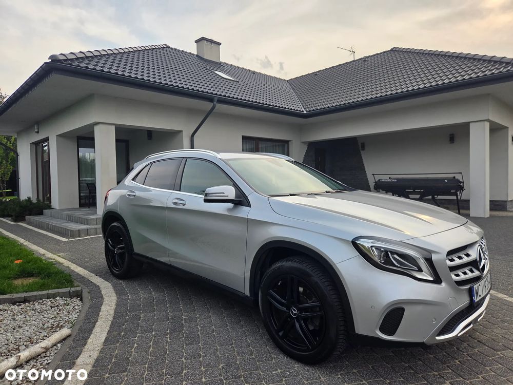 Mercedes-Benz GLA 220 d 4-Matic - 21