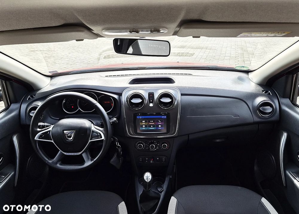 Dacia Sandero Stepway TCe 90 (S&S) Prestige - 17