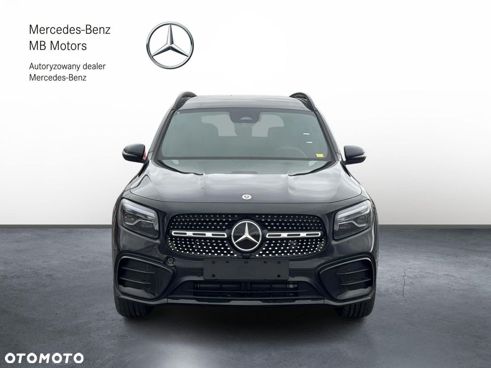 Mercedes-Benz GLB - 8