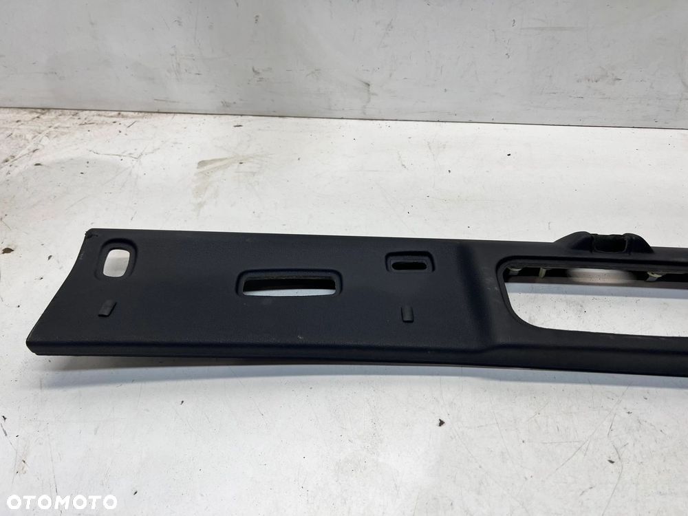 TAPICERKA RAMY OKNA AUDI A5 CABRIO 8F0867360E - 5