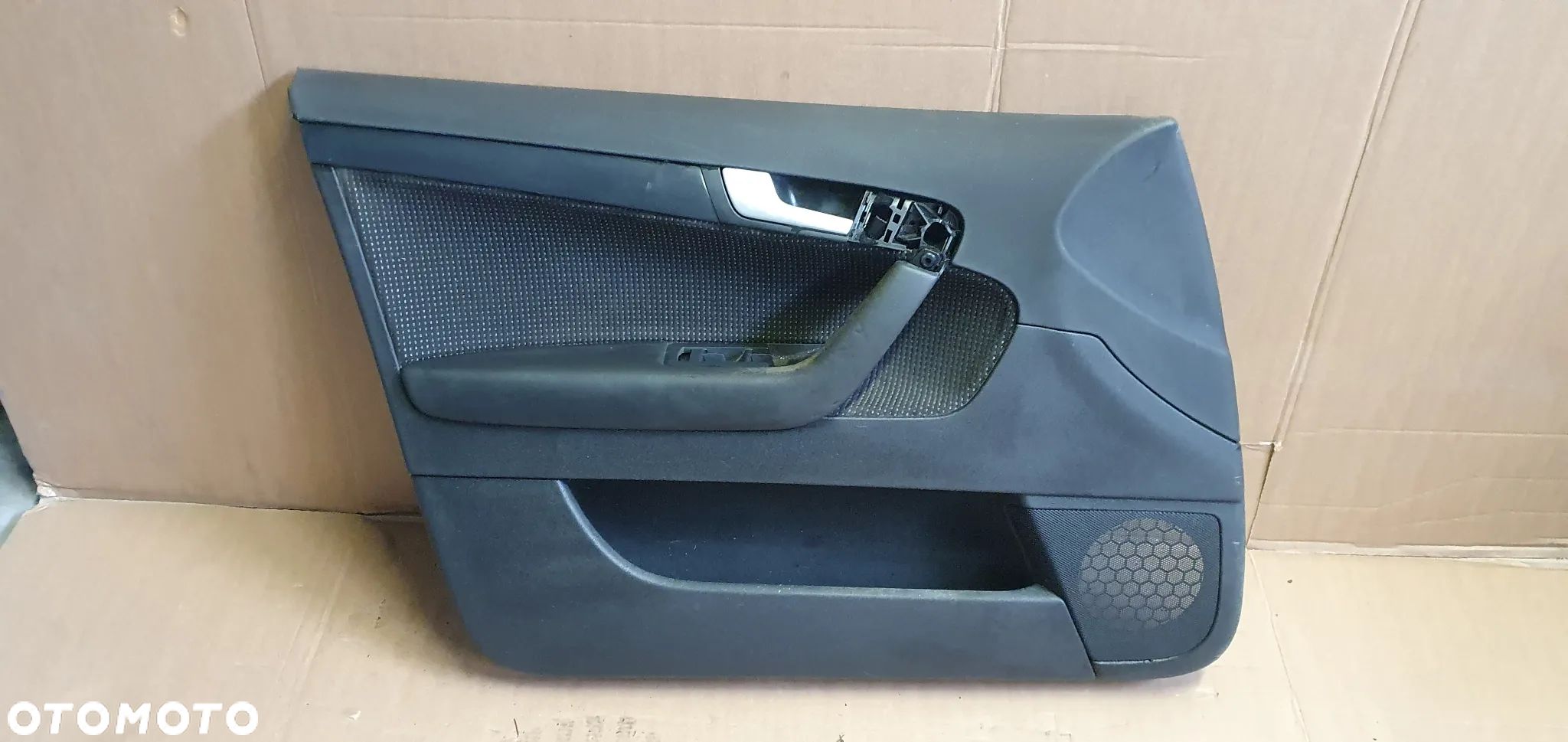 Boczek tapicerka lewy przód przednia lewa Audi A3 8P 5D 8P4867105 - 1