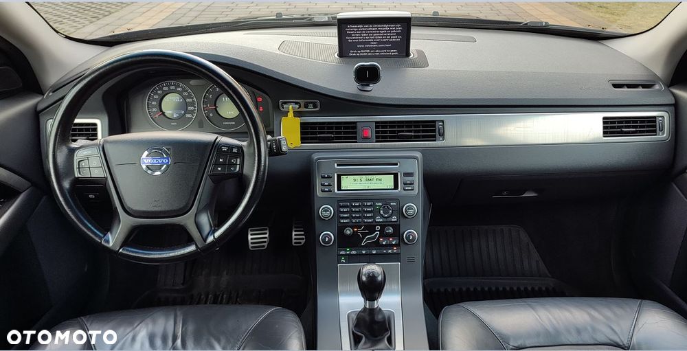 Volvo V70 2.0 - 23