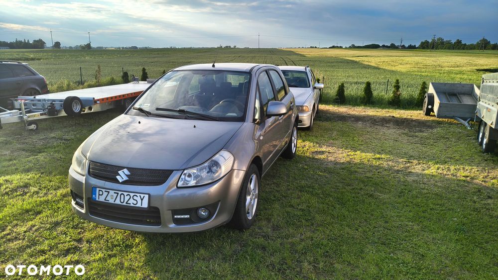 Suzuki SX4 - 1
