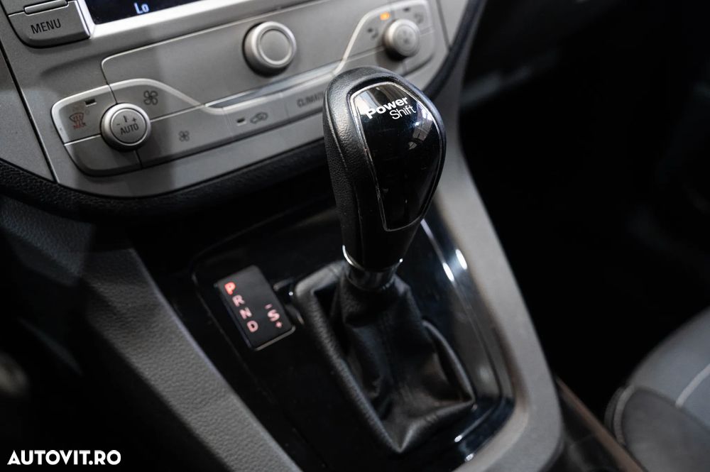 Ford Kuga 2.0 TDCi 4WD Powershift Titanium - 14