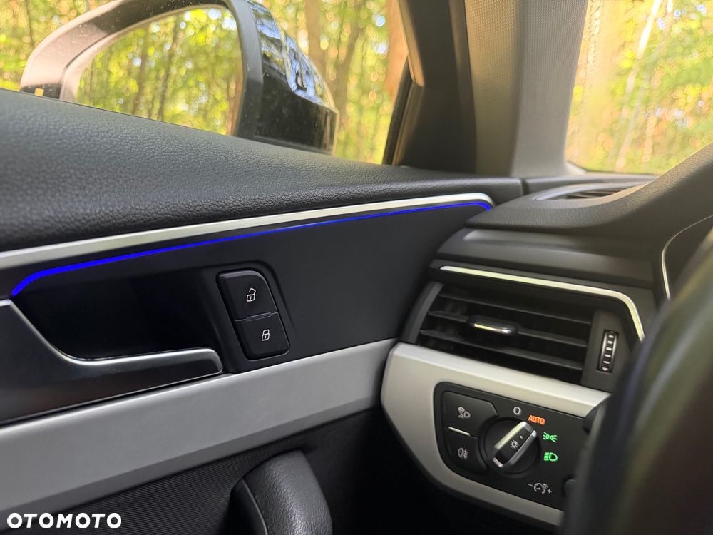 Audi A4 Limousine 35 TFSI mHEV Advanced S tronic - 22