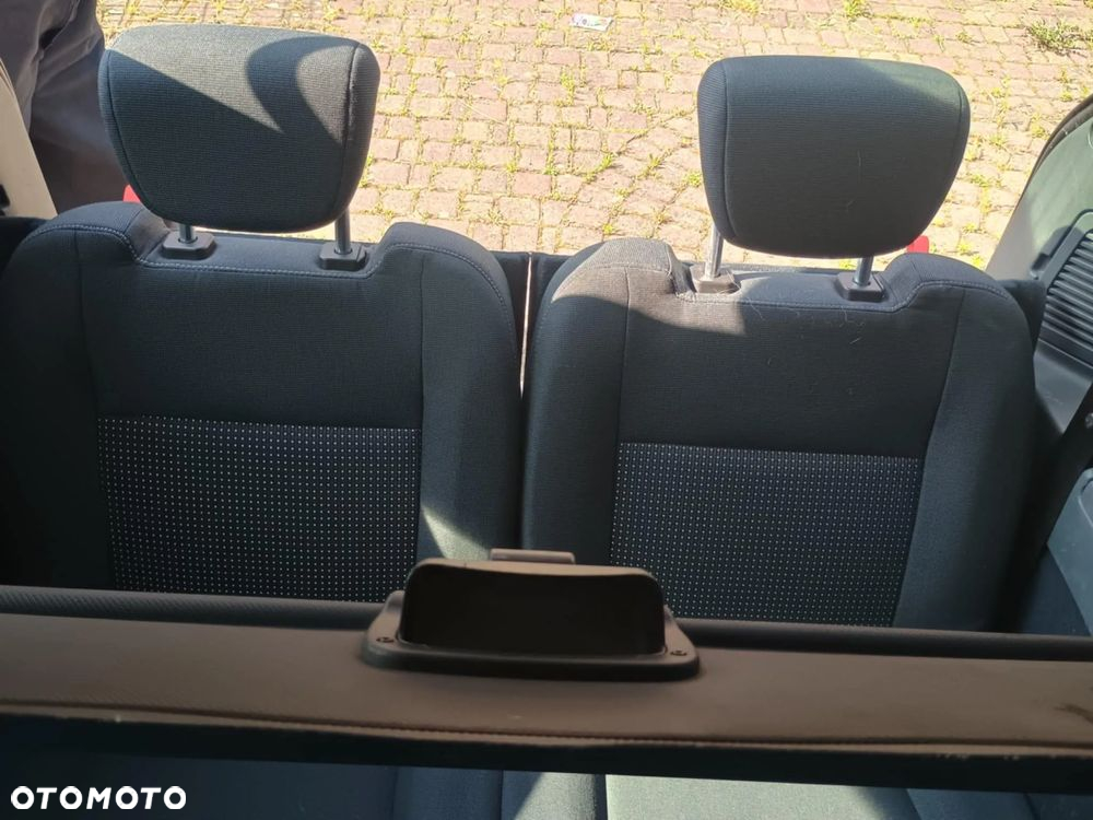 Ford Grand C-MAX - 8