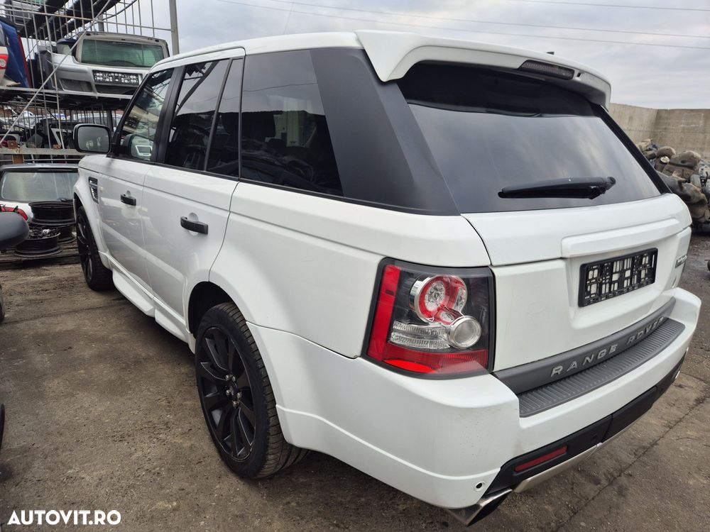 Dezmembram  Range Rover Sport 2011 3.0d Automat 6HP28 - 4