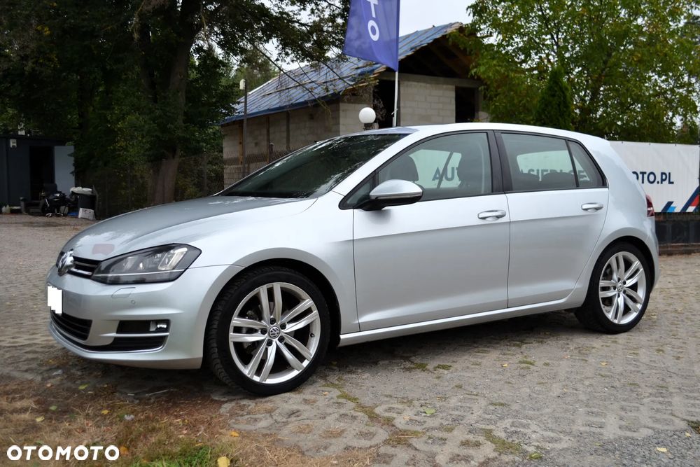 Volkswagen Golf 2.0 TDI BlueMotion Technology DSG Highline - 2