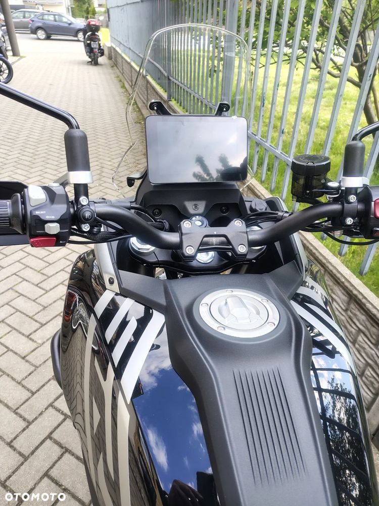 QJMOTOR SRT 600SX - 34