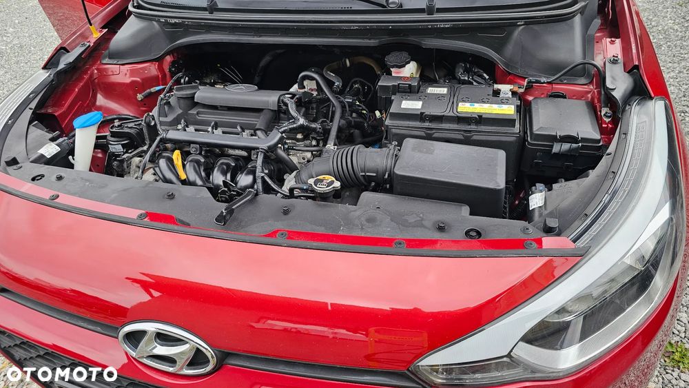 Hyundai i20 1.2 BlueDrive Classic + - 5