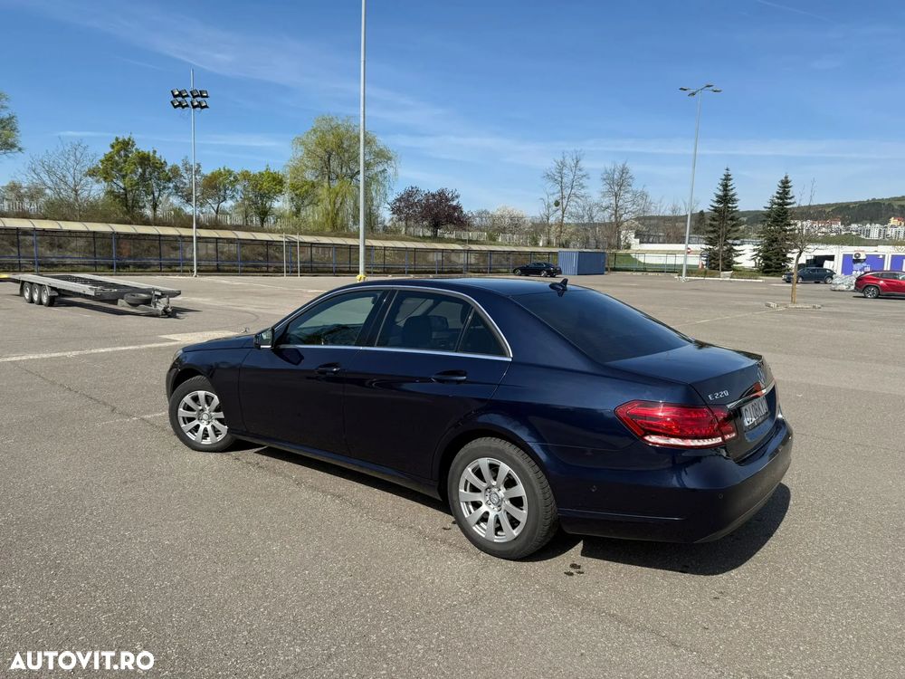 Mercedes-Benz E 220 BlueTEC BlueEFFICIENCY 7G-TRONIC Edition - 5