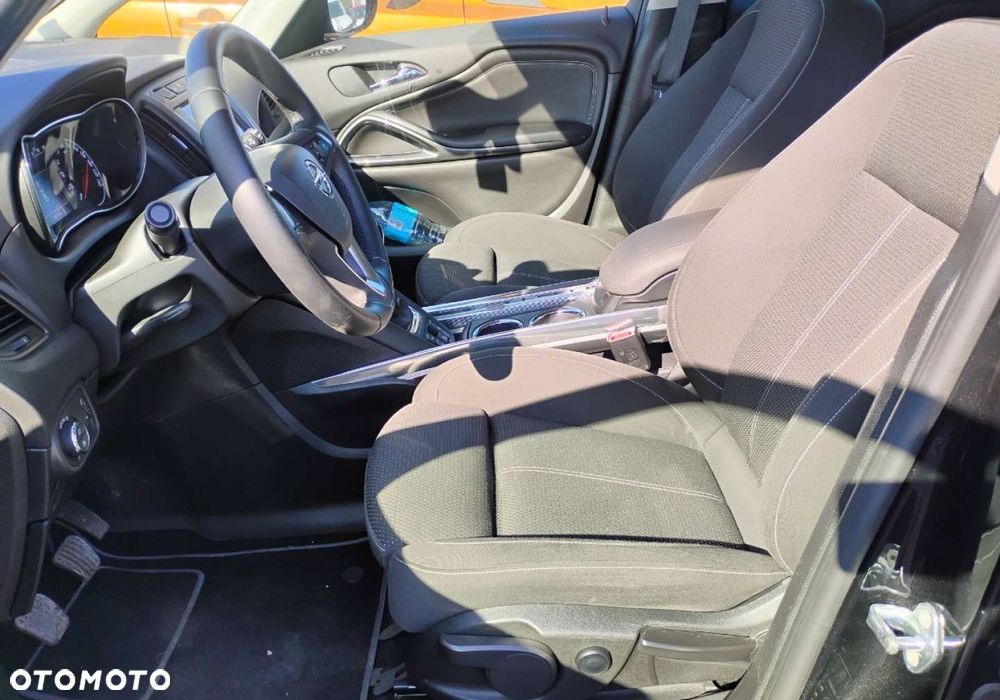 Opel Zafira - 8