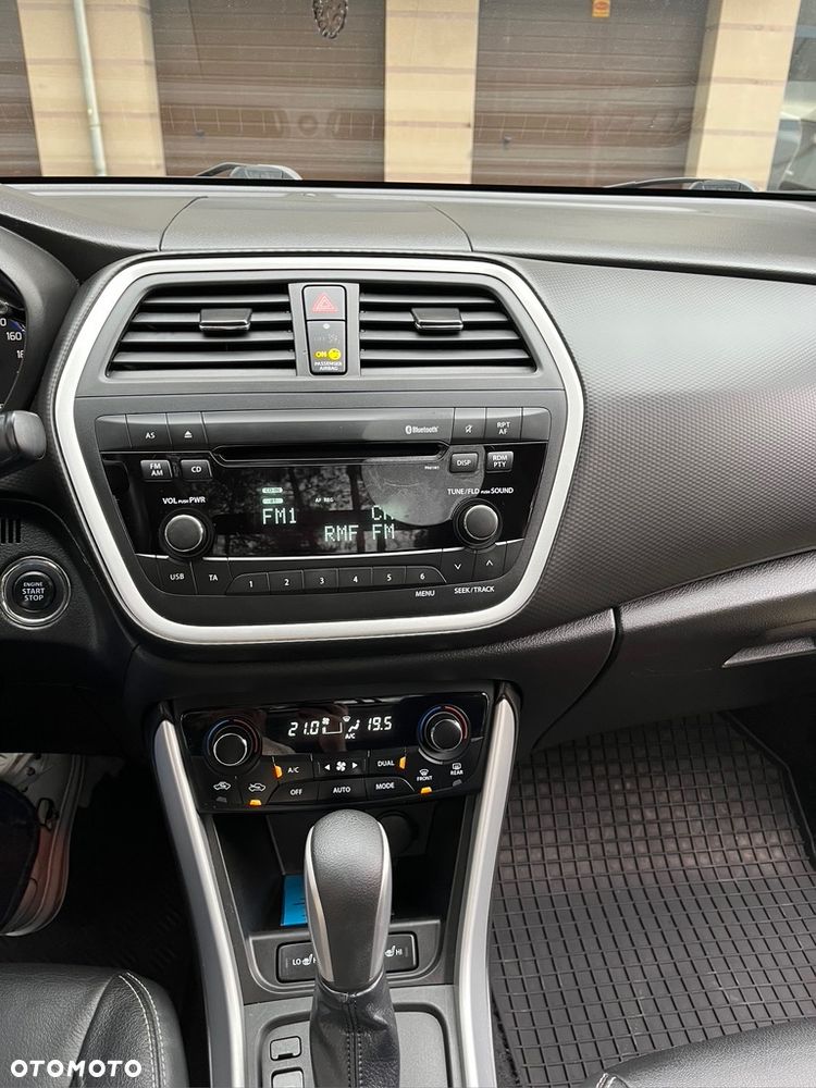 Suzuki SX4 1.6 Explore - 9