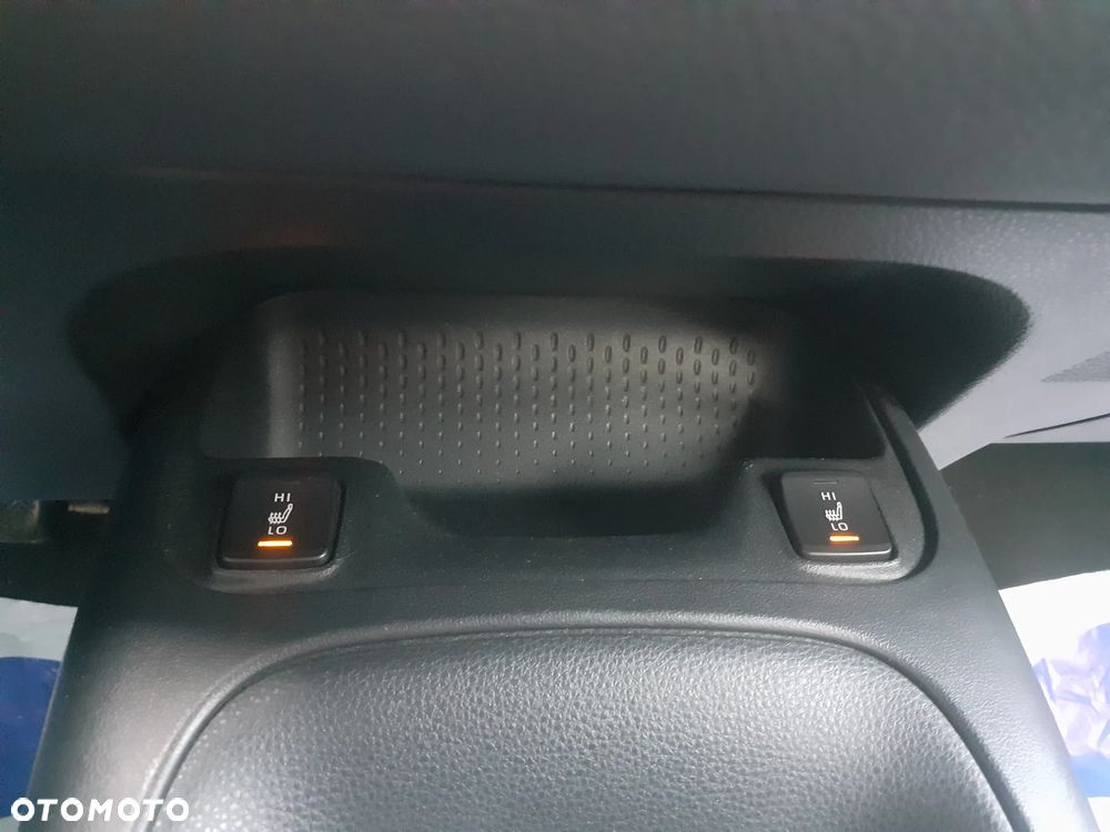 Toyota Corolla 1.8 Hybrid Comfort - 21