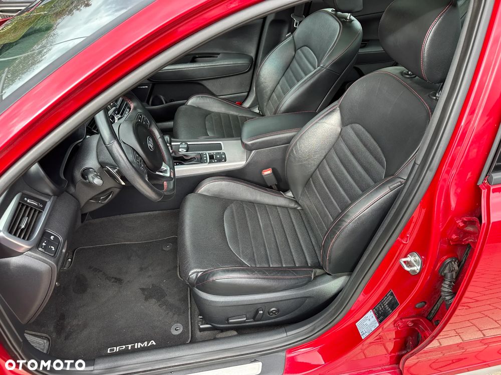 Kia Optima - 19