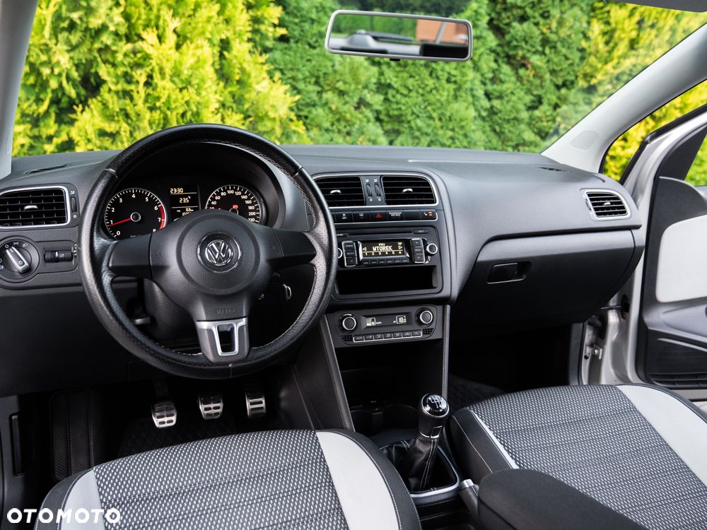 Volkswagen Polo 1.2 TSI Cross - 28