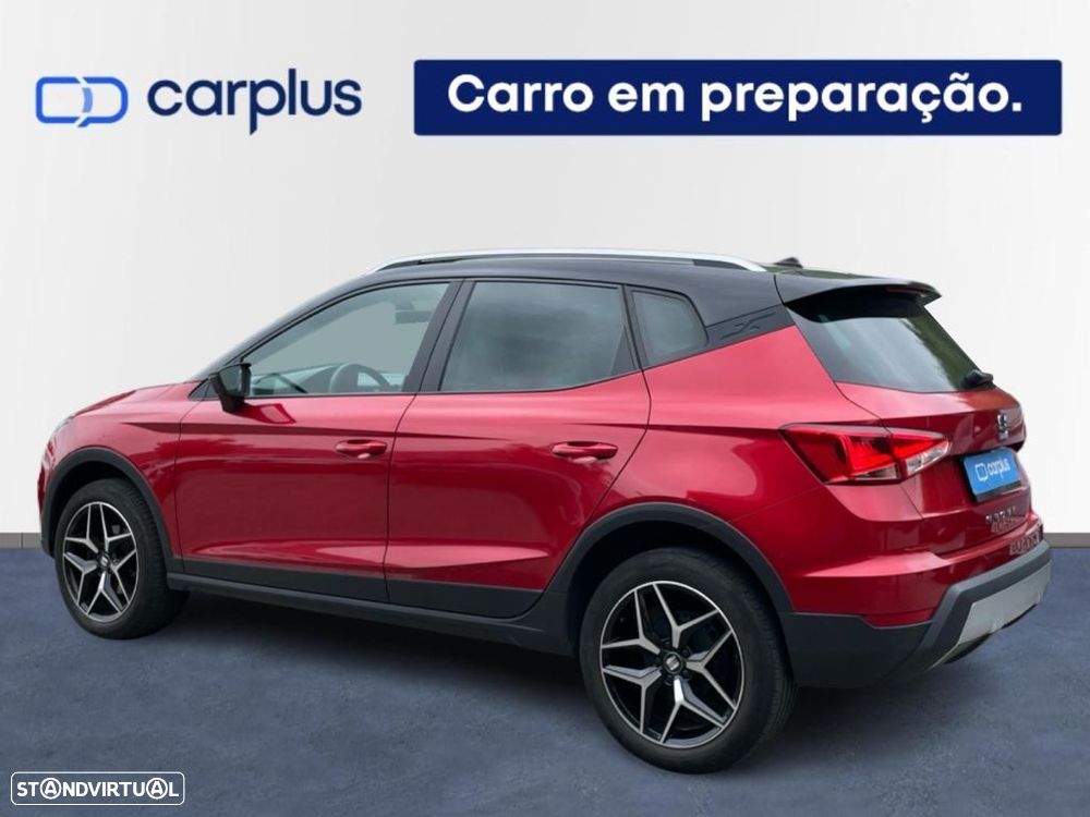 SEAT Arona 1.6 TDI Xcellence — fotografia 2