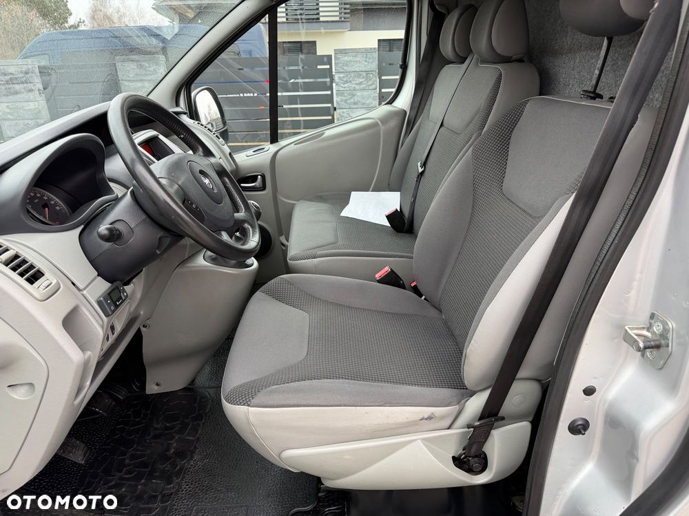 Opel Vivaro Long - 9