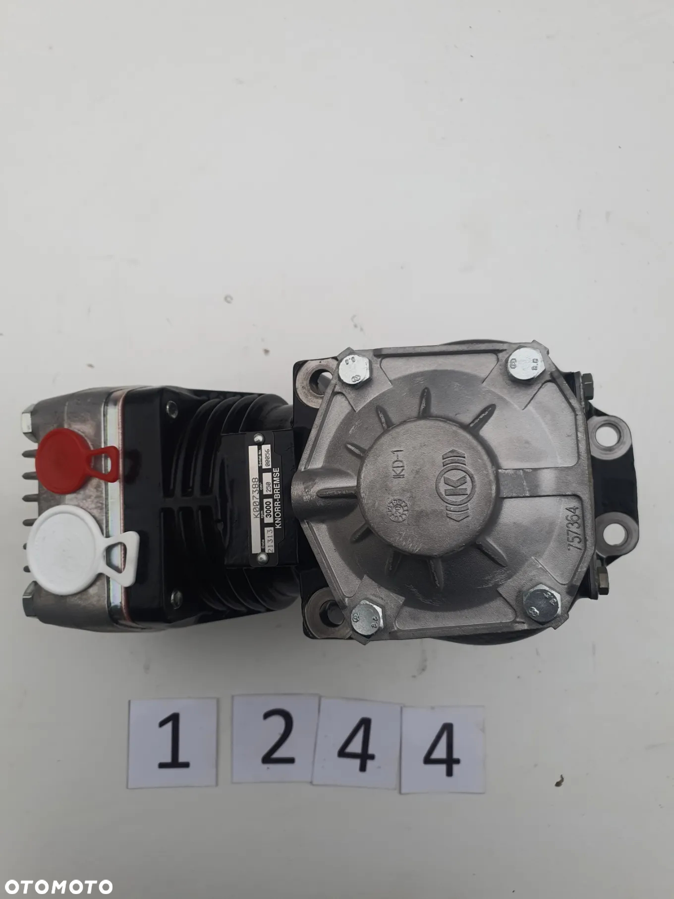 Sprężarka Powietrza Kompresor Knorr-Bremse K007388 ACX69D Iveco - 9