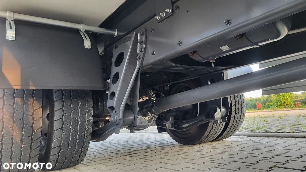 DAF LF 16.230 / chłodnia/izoterma/kontener/ agregat spalinowy SUPRA 550  / mały przebieg JAK NOWY / POLSKI SALON - 21