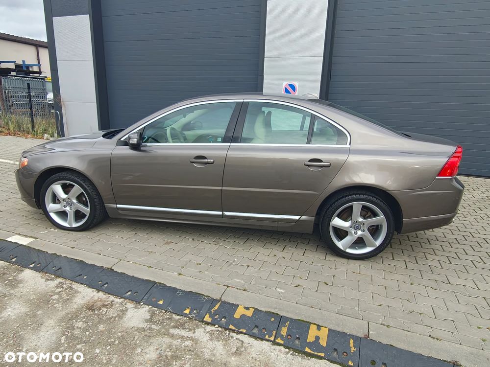 Volvo S80 - 26
