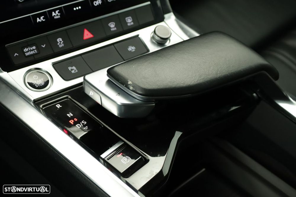Audi Q8 e-Tron Sportback 50 quattro S line - 15