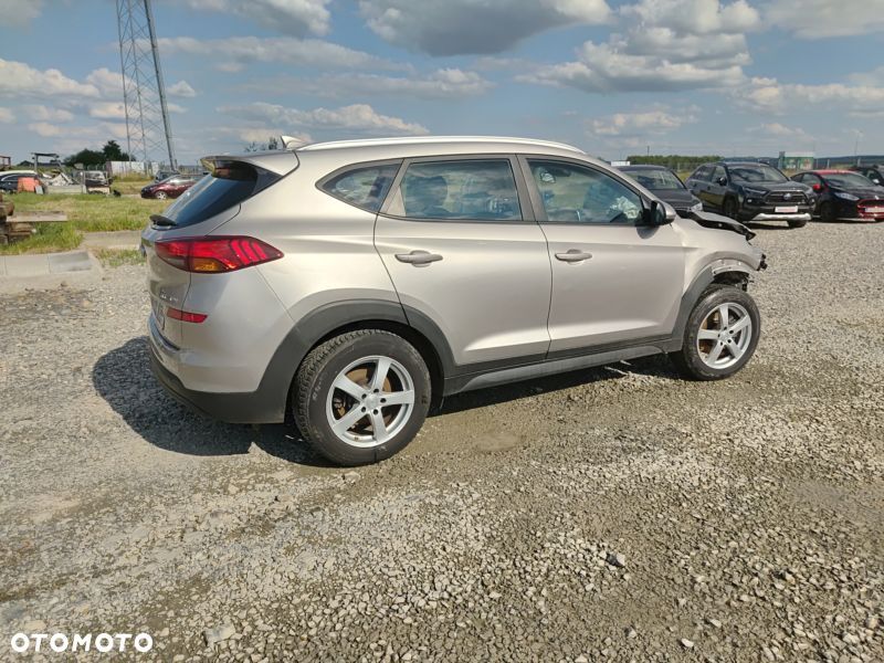 Hyundai Tucson blue 1.6 CRDi 2WD Style - 18