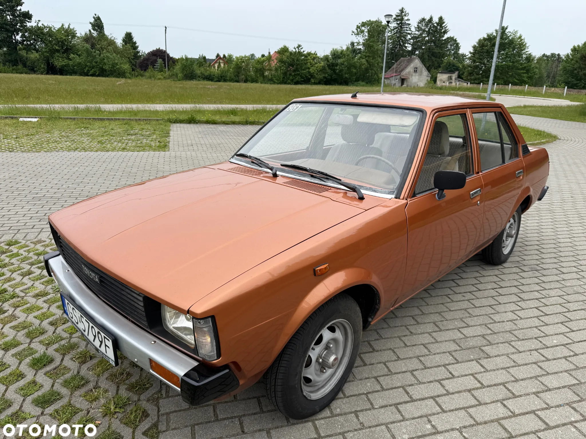 Toyota Corolla - 35