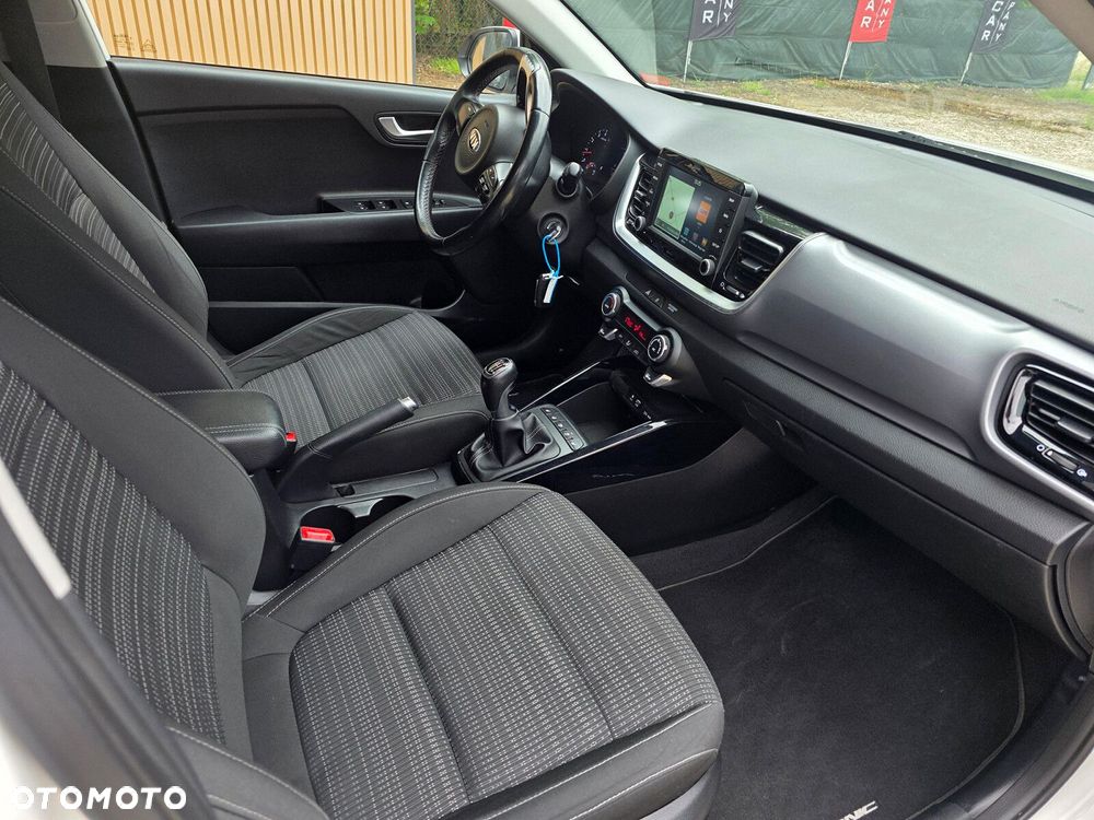 Kia Stonic - 9