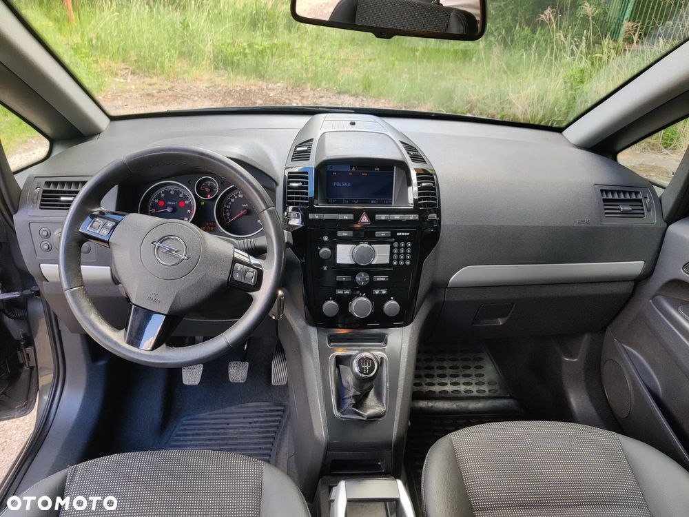Opel Zafira 1.8 Easytronic Cosmo - 18