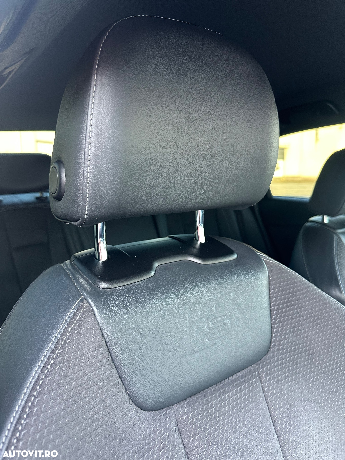 Audi A4 2.0 TDI S tronic quattro sport - 22