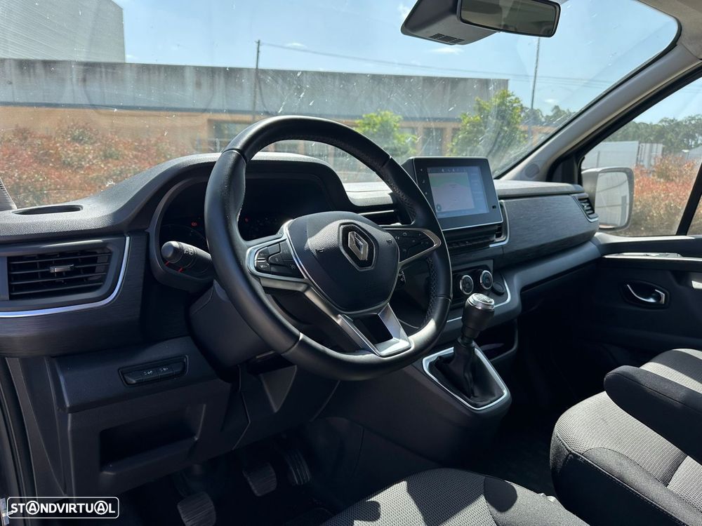 Renault Trafic - 11