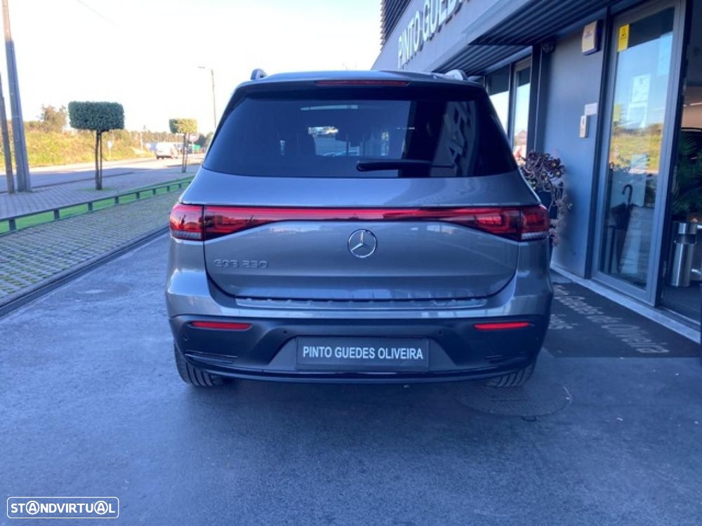 Mercedes-Benz EQB 250 Progressive - 9